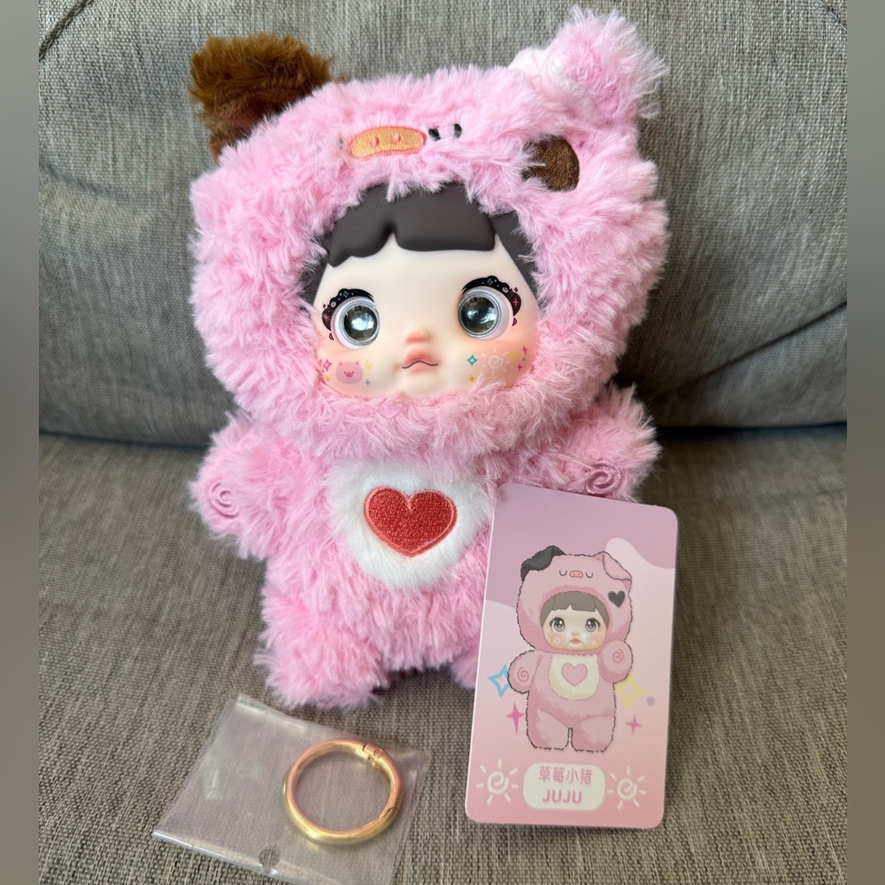 Brand New Nommi “JUJU”